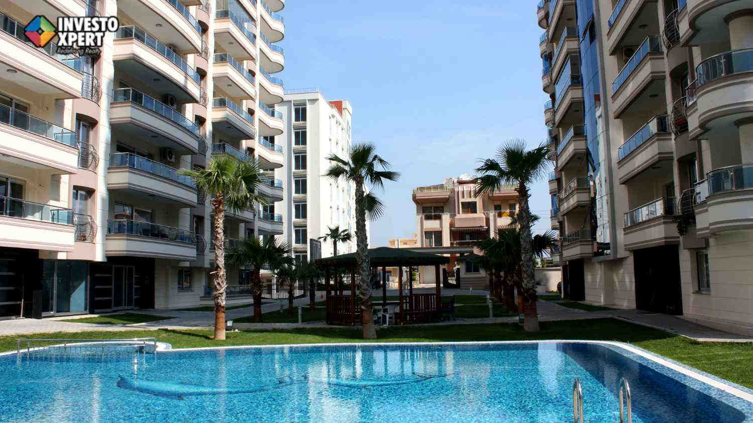 Why are the factors that differentiate between 2 BHK vs 3 BHK Apartments in Kokapet?